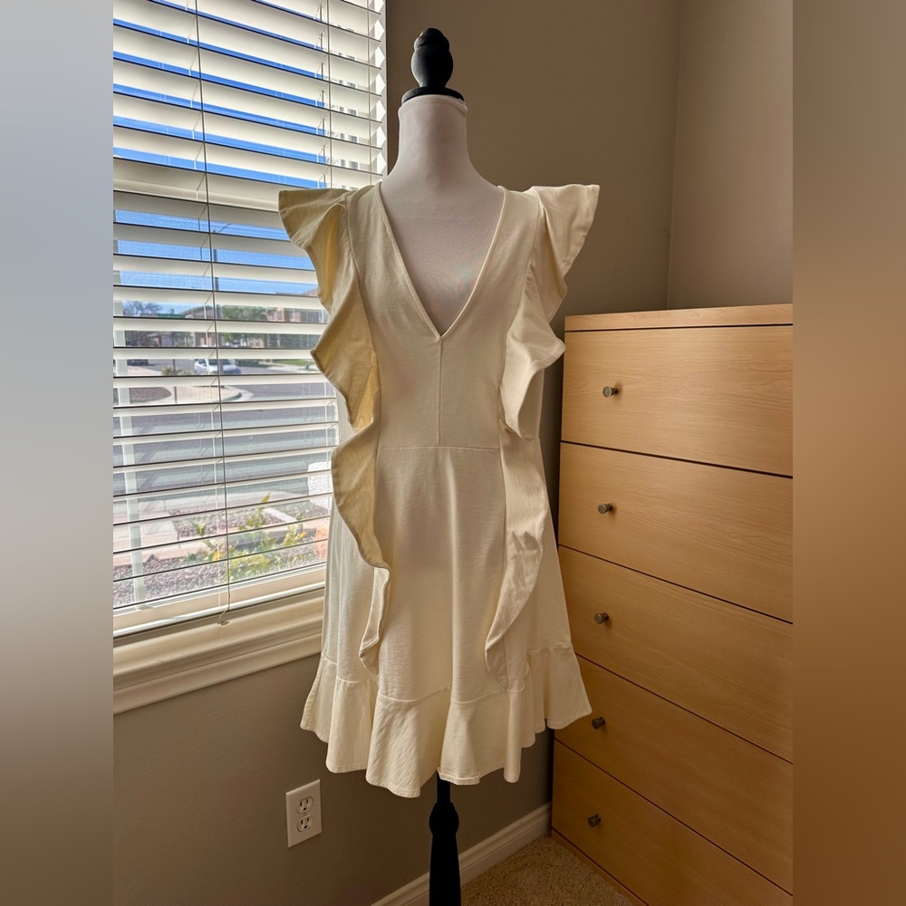 H&M Cream Ruffle Mini Dress-0002